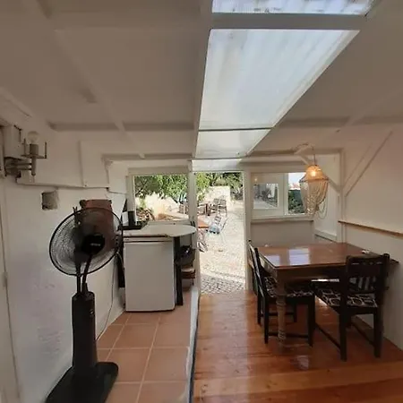 Apartment Bica Da House